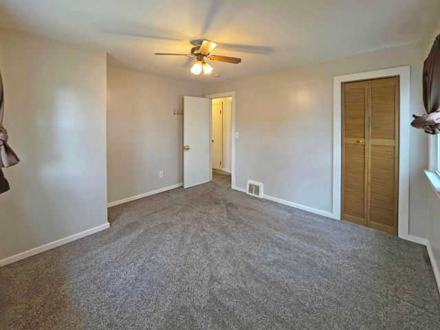 1004 N Williams Street, Bay City, MI 48706