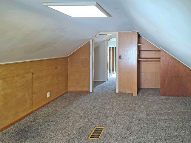 1004 N Williams Street, Bay City, MI 48706