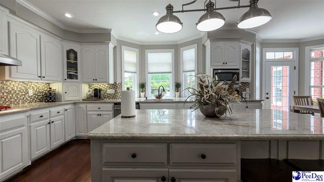 2512 Ascot Dr, Florence, SC 29501