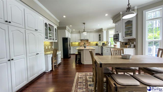 2512 Ascot Dr, Florence, SC 29501