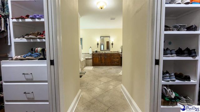 2512 Ascot Dr, Florence, SC 29501