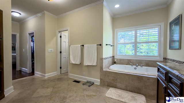 2512 Ascot Dr, Florence, SC 29501