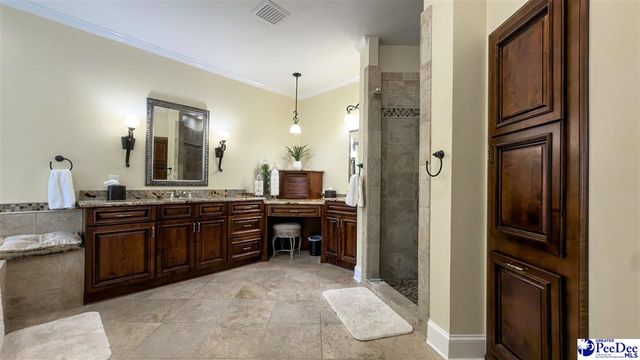2512 Ascot Dr, Florence, SC 29501