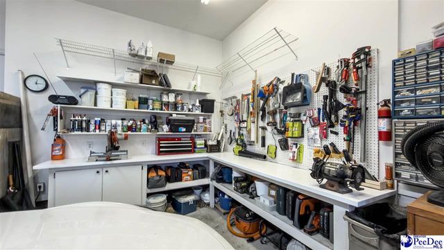 2512 Ascot Dr, Florence, SC 29501