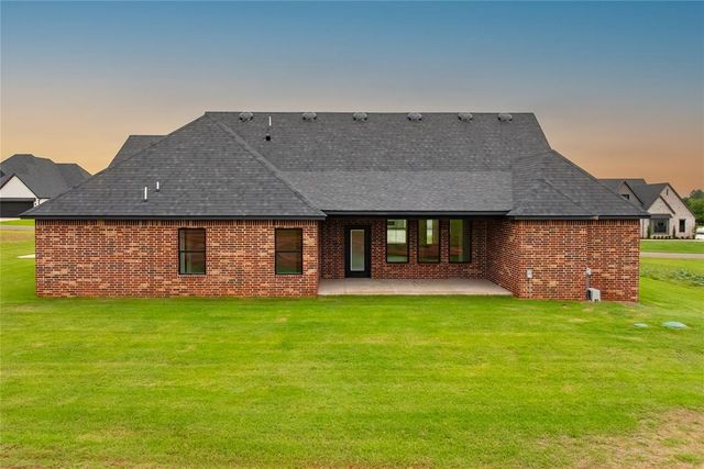 11480 Skyline View, Guthrie, OK 73044