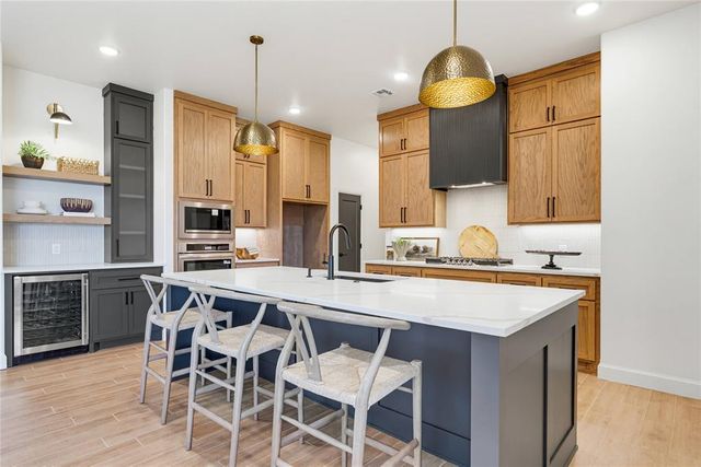 11480 Skyline View, Guthrie, OK 73044