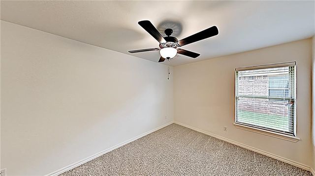 14316 Limestone Lane, Yukon, OK 73099