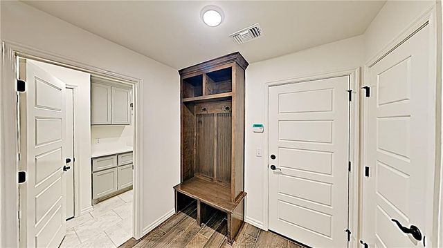 14316 Limestone Lane, Yukon, OK 73099