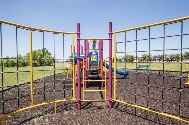 14316 Limestone Lane, Yukon, OK 73099
