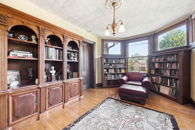 1402 Indiana Avenue, La Porte, IN 46350