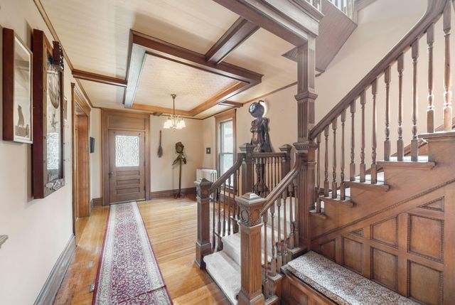 1402 Indiana Avenue, La Porte, IN 46350