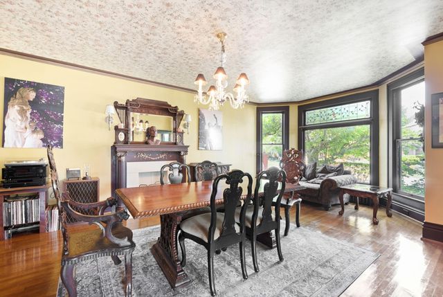 1402 Indiana Avenue, La Porte, IN 46350