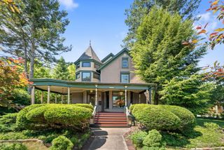 1402 Indiana Avenue, La Porte, IN 46350