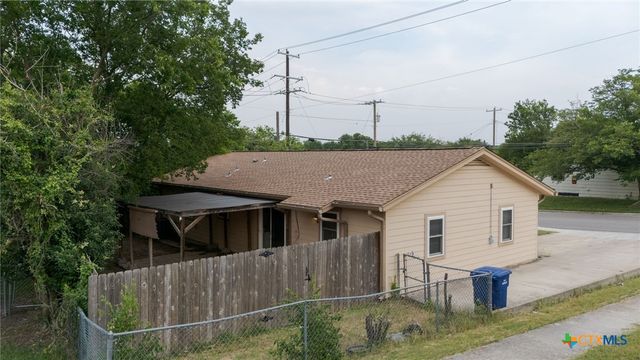 2004 Veterans Avenue, Copperas Cove, TX 76522