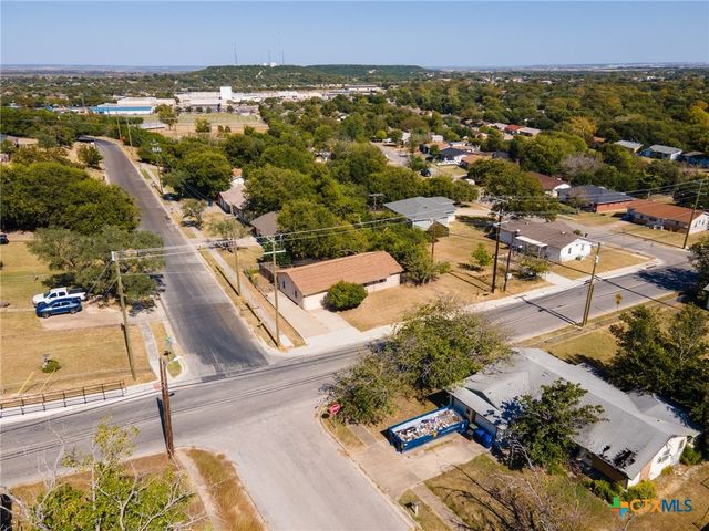 2004 Veterans Avenue, Copperas Cove, TX 76522