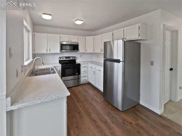 4690 Badlands Court, Colorado Springs, CO 80922