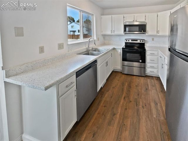 4690 Badlands Court, Colorado Springs, CO 80922