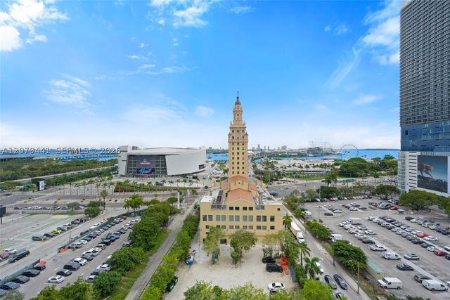 159 NE 6th St 3706, Miami, FL 33132