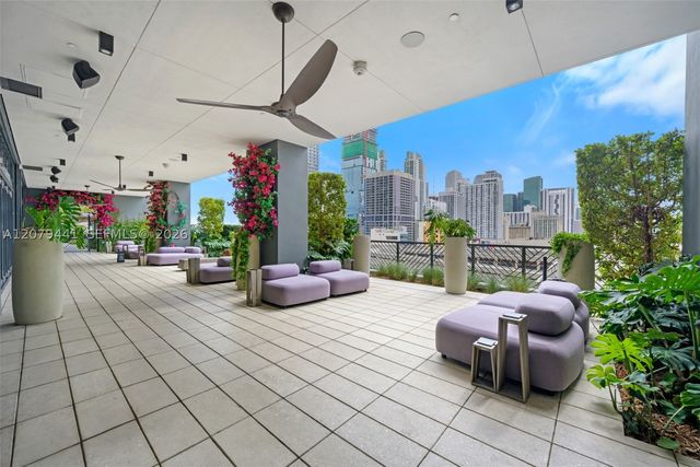 159 NE 6th St 3706, Miami, FL 33132