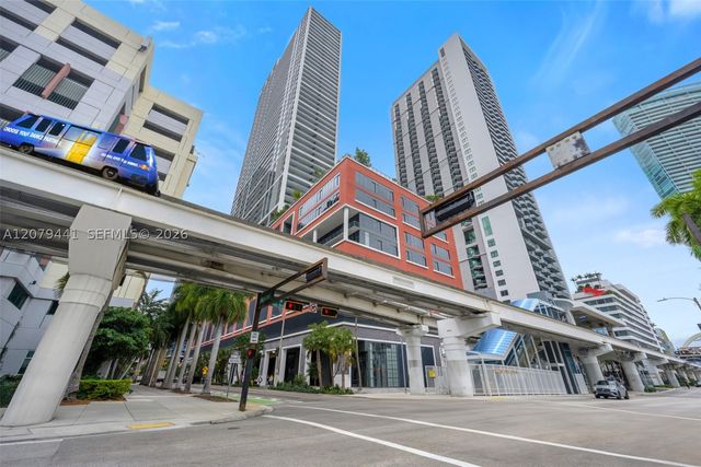159 NE 6th St 3706, Miami, FL 33132