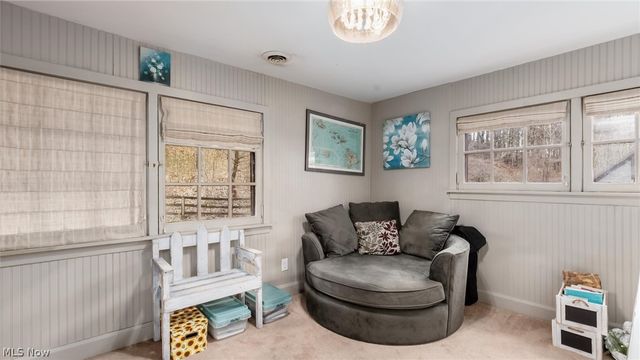 6405 N River Road, Zanesville, OH 43701