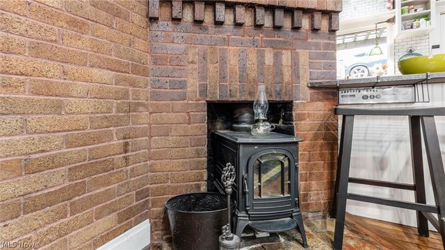 6405 N River Road, Zanesville, OH 43701