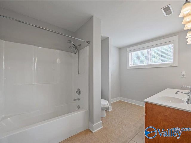 2440 Bell Manor Drive SW, Huntsville, AL 35803