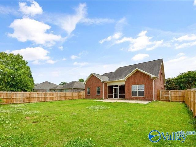 2440 Bell Manor Drive SW, Huntsville, AL 35803