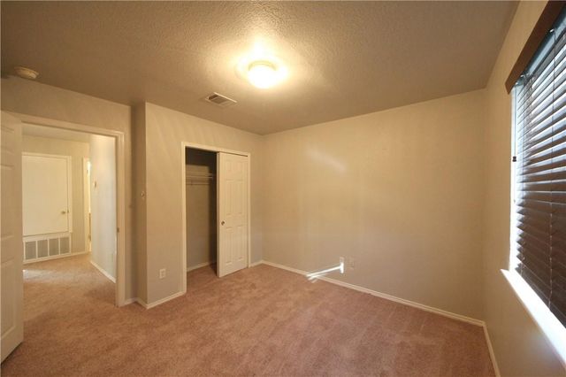 2001 Charlotte WAY, Round Rock, TX 78664