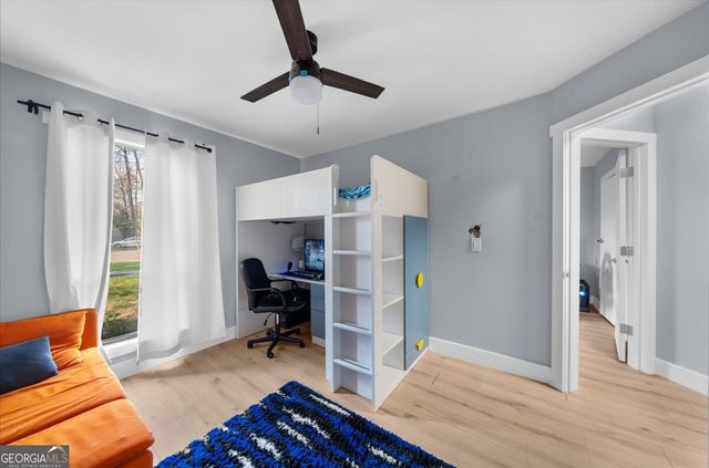 5802 Bay Pointe Sound NW, Acworth, GA 30101