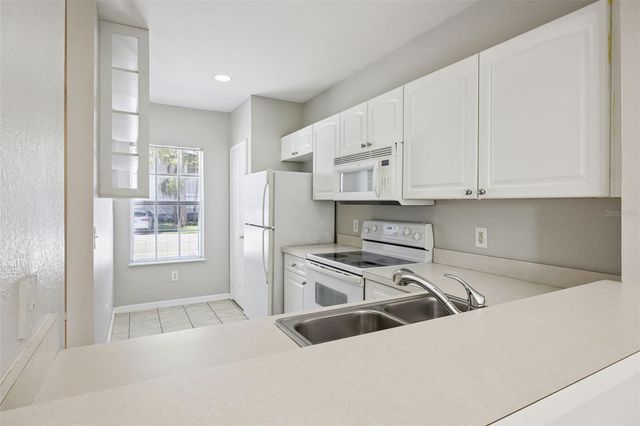 4175 PLANTATION COVE DRIVE, Orlando, FL 32810