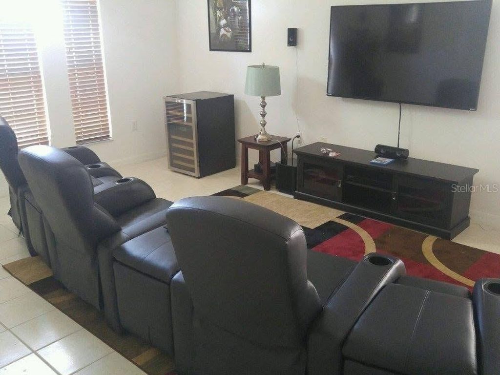 Image 15 of property listing at 643 HIGHGATE PARK BOULEVARD, Davenport, FL 33897