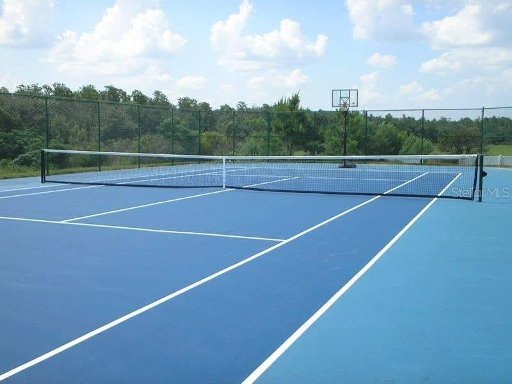 Image 7 of property listing at 643 HIGHGATE PARK BOULEVARD, Davenport, FL 33897