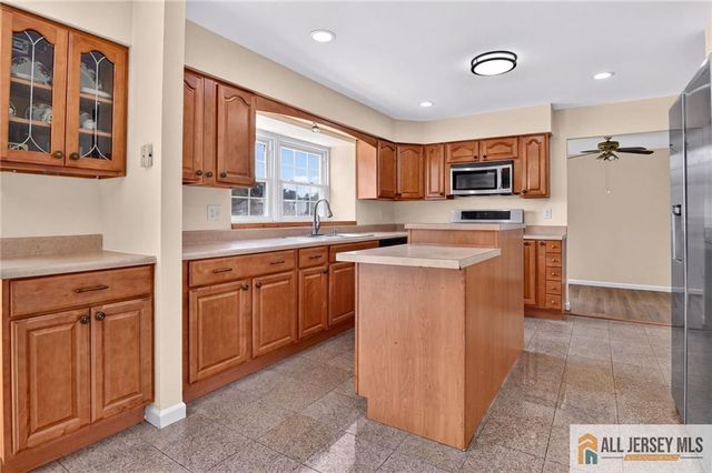 1394 Masoma Road, North Brunswick, NJ 08902