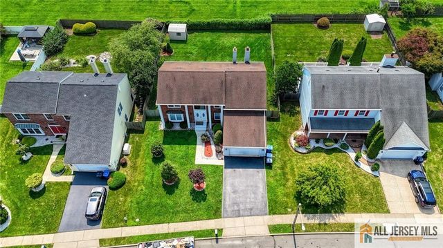 1394 Masoma Road, North Brunswick, NJ 08902