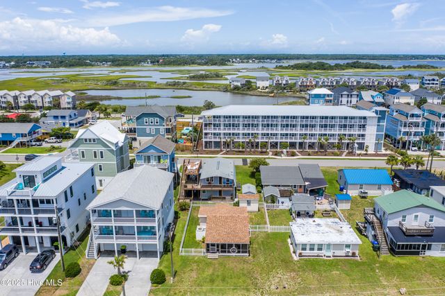 405 N Shore Drive, Surf City, NC 28445