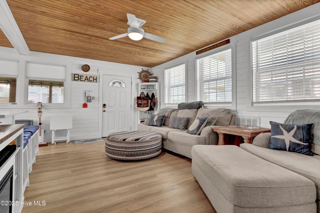 405 N Shore Drive, Surf City, NC 28445