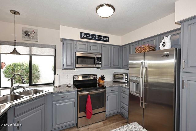 9270 N 100TH Place, Scottsdale, AZ 85258