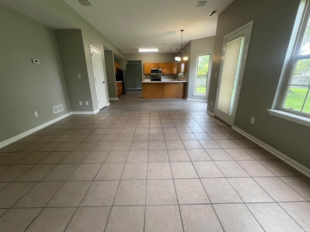 3286 Secretariat Circle, West Lafayette, IN 47906