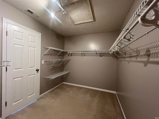 3286 Secretariat Circle, West Lafayette, IN 47906