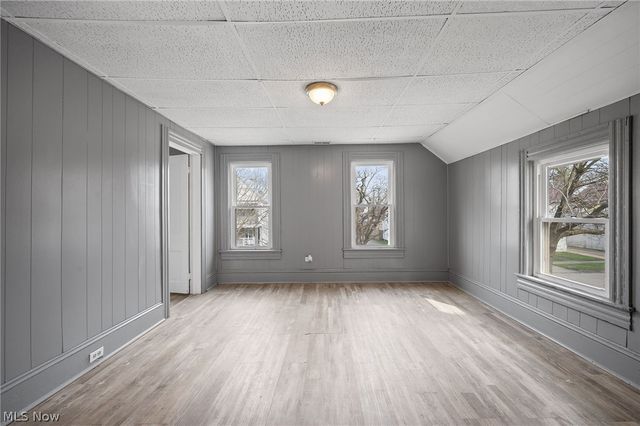 2180 W 83rd Street, Cleveland, OH 44102