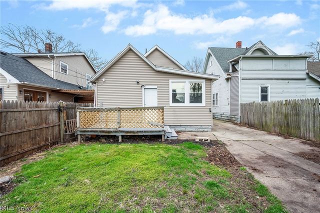 2180 W 83rd Street, Cleveland, OH 44102