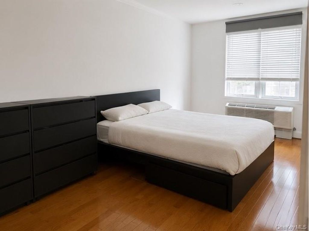 149-06 Northern boulevard 405, Flushing, NY 11354 — photo 5