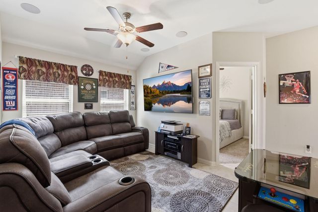 3811 Oakmist Bend Lane, Spring, TX 77386