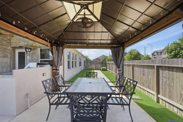 3811 Oakmist Bend Lane, Spring, TX 77386