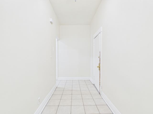 5328 S Calumet Avenue 1R, Chicago, IL 60615