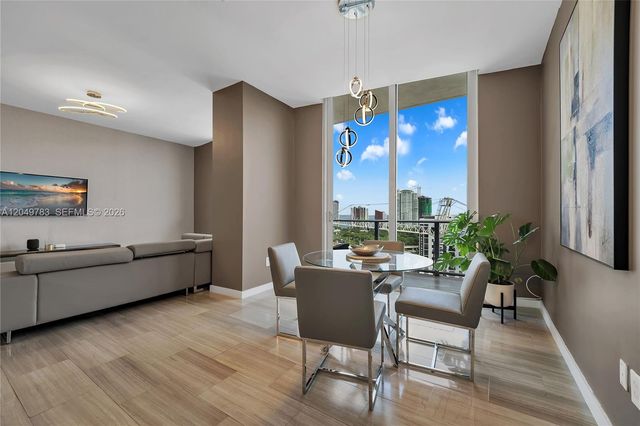 1010 SW 2nd Ave 2201, Miami, FL 33130