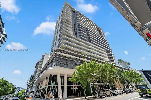 1010 SW 2nd Ave 2201, Miami, FL 33130