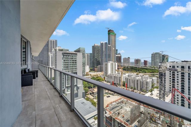 1010 SW 2nd Ave 2201, Miami, FL 33130