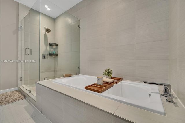 1010 SW 2nd Ave 2201, Miami, FL 33130